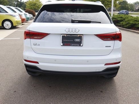 Used 2023 Audi Q3 2.0T Premium Plus w/ Premium Plus Package image 4