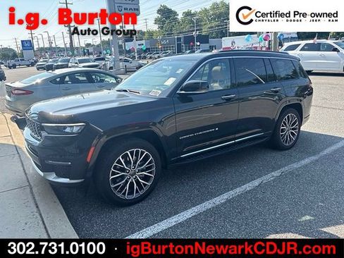 Used 2024 Jeep Grand Cherokee L Summit AWD/4WD image 2