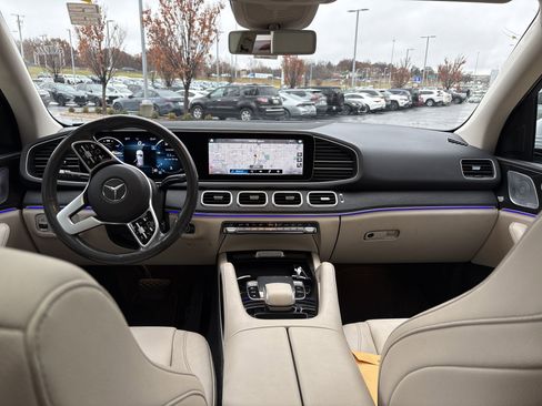 Used 2020 Mercedes-Benz GLE 350 4MATIC image 9