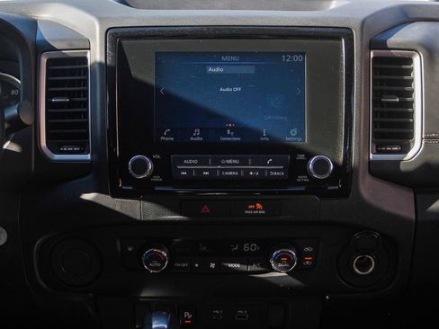 Certified 2022 Nissan Frontier SV w/ Technology Package image 14