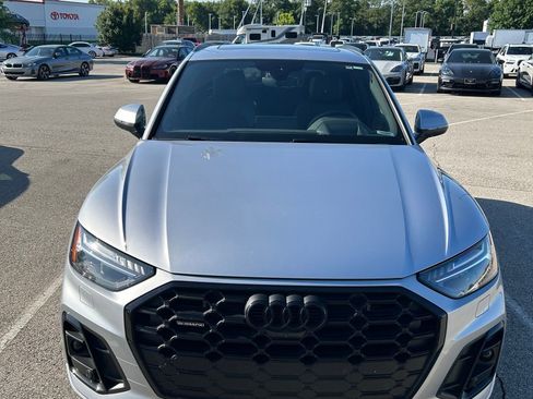 Used 2023 Audi Q5 e Prestige AWD/4WD image 15