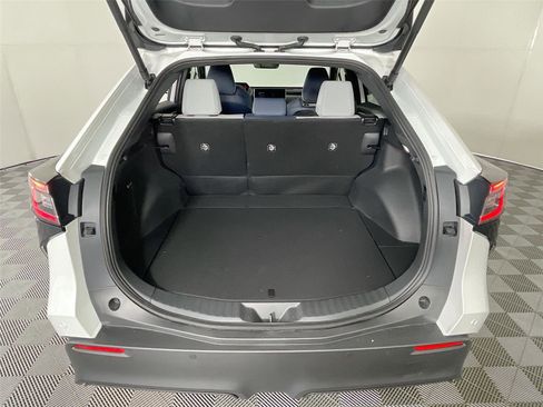 Used 2024 Subaru Solterra Limited w/ Limited Package image 31