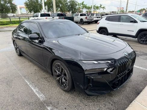 Used 2024 BMW 740i xDrive w/ Premium Package AWD/4WD image 14
