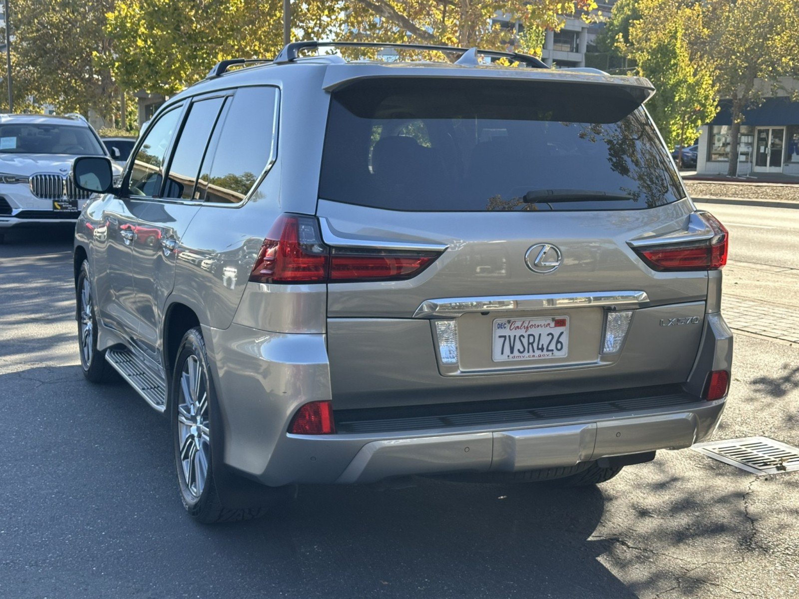 Used 2017 Lexus LX 570 4WD image 11