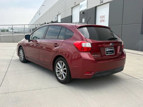 Used 2012 Subaru Impreza 2.0i Premium w/ All-Weather Pkg AWD/4WD image 3