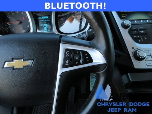 Used 2017 Chevrolet Equinox LT w/ Convenience Package image 16