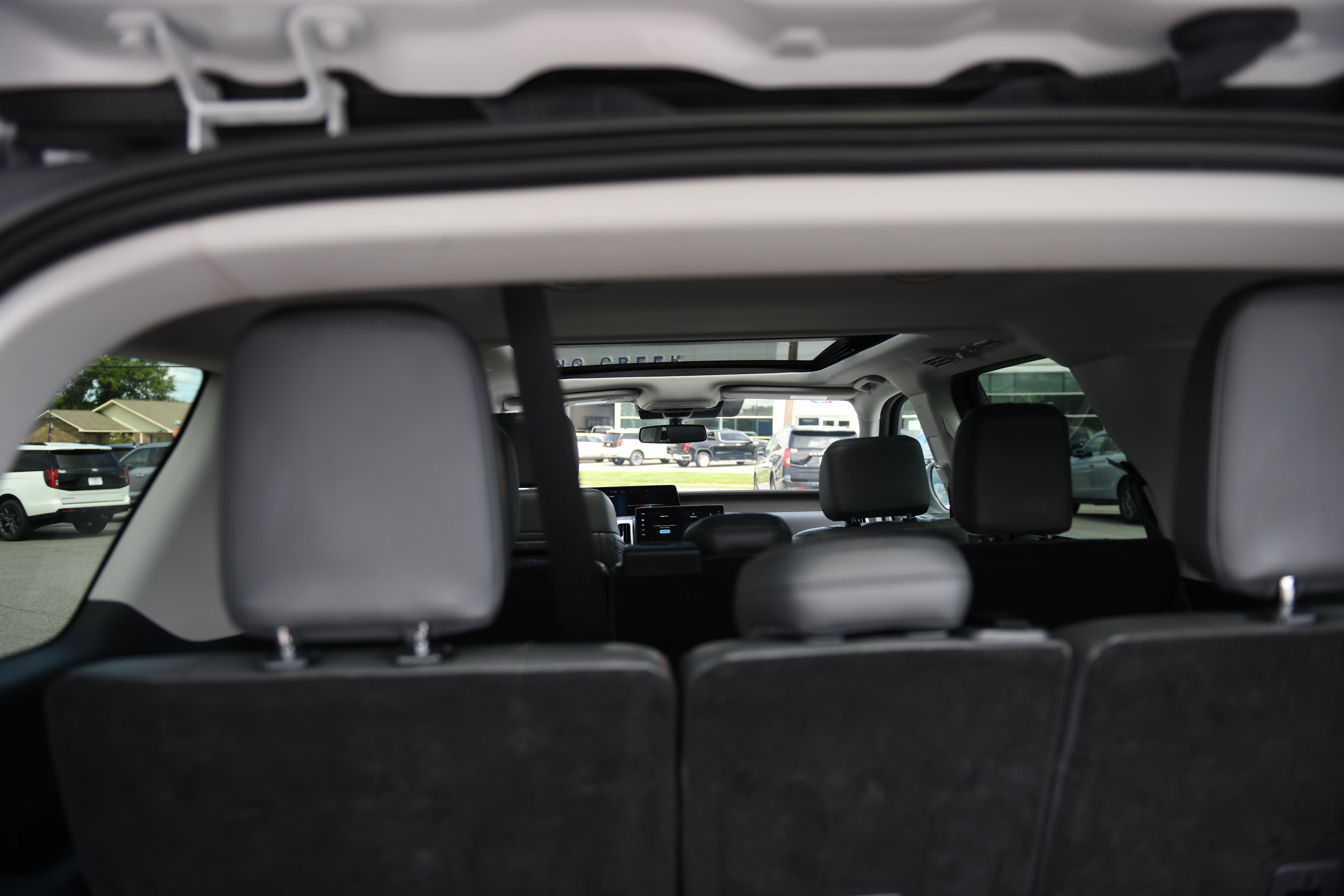 Used 2025 Ford Expedition Active AWD/4WD image 15