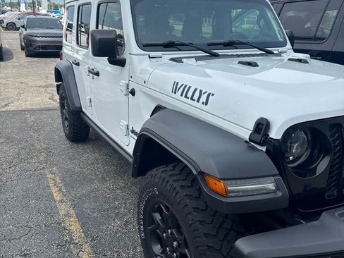 Certified 2023 Jeep Wrangler Unlimited w/ Sun & Screen Package AWD/4WD image 2