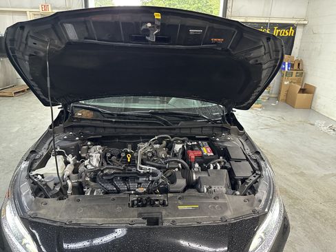 Used 2024 Nissan Altima 2.5 S FWD image 38