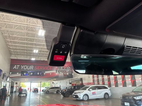 Used 2024 Toyota Tacoma TRD Sport RWD image 19