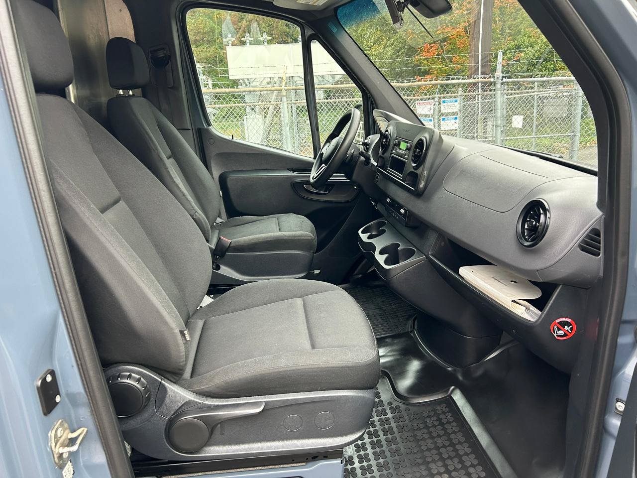 Used 2019 Mercedes-Benz Sprinter 170 image 12