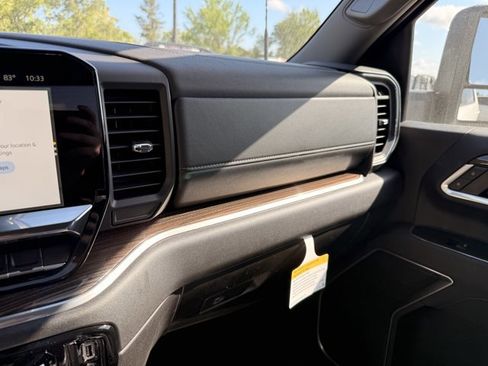 New 2026 Chevrolet Silverado 3500 LT w/ Convenience Package image 19