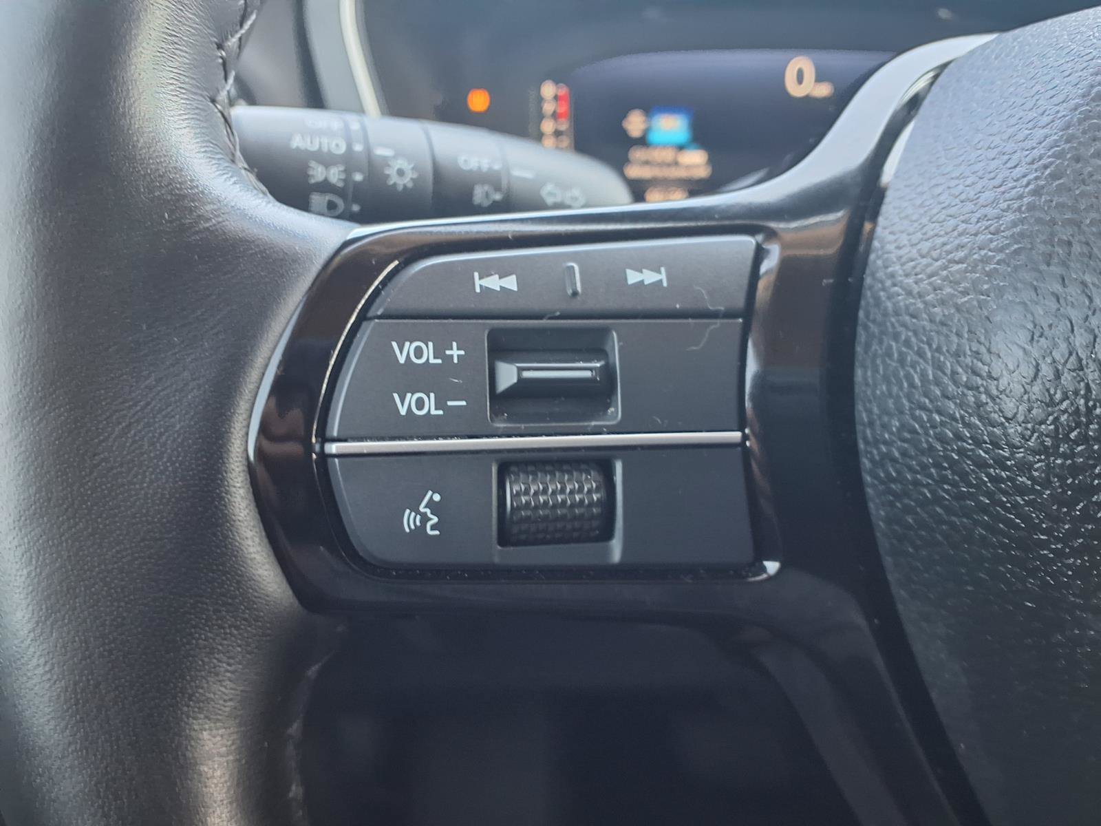 Used 2024 Honda Pilot Elite image 15