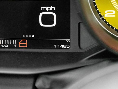 Used 2017 Ferrari 488 Spider RWD image 38