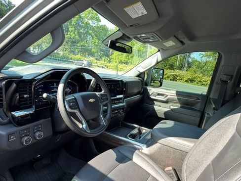 Used 2024 Chevrolet Silverado 2500 LT w/ All Star Edition AWD/4WD image 18