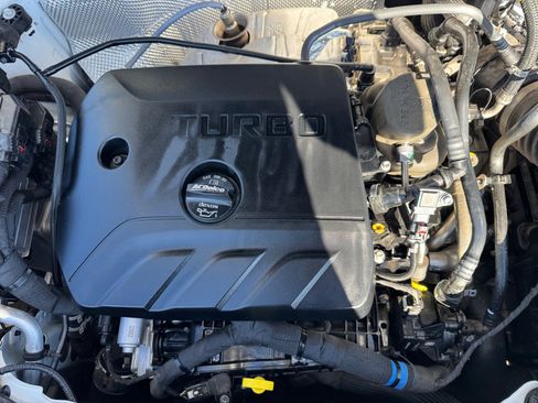 Used 2024 Buick Encore GX Preferred w/ Comfort Package image 22