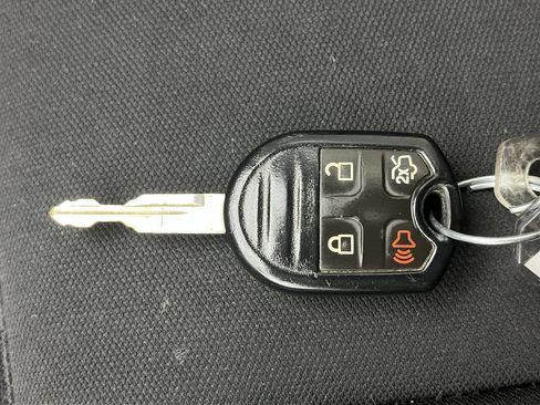 Used 2017 Ford Expedition XLT AWD/4WD image 26