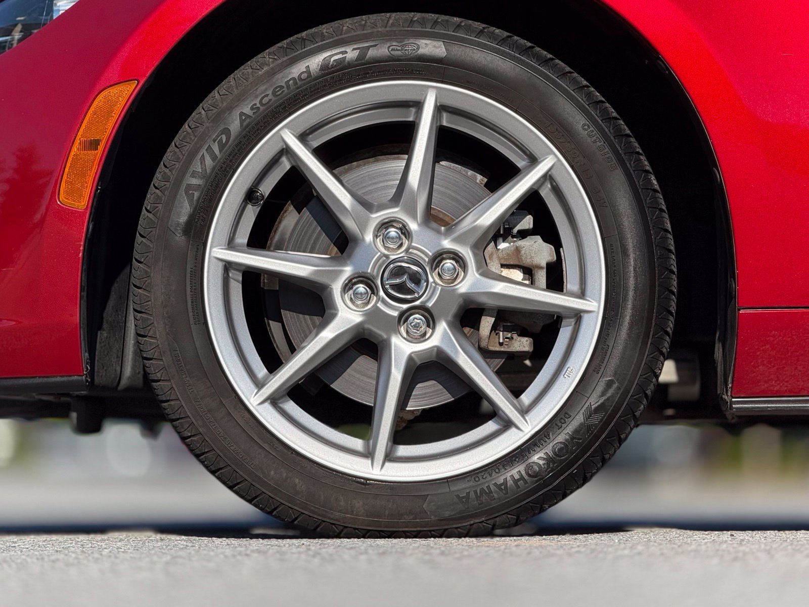 Used 2016 MAZDA MX-5 Miata Sport RWD image 20