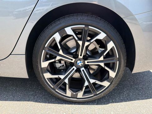 Used 2025 BMW 330i Sedan RWD image 10