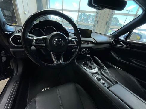 Used 2024 MAZDA MX-5 Miata RF Grand Touring RWD image 13
