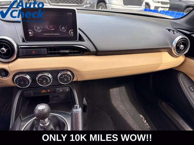 Used 2016 MAZDA MX-5 Miata Grand Touring RWD image 21