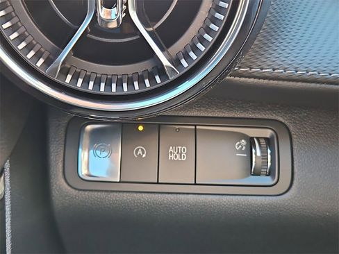 New 2026 Chevrolet Equinox LT w/ Convenience Package II image 10