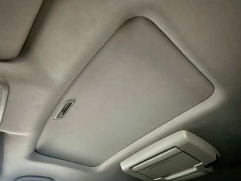 Used 2019 Honda Pilot Elite image 25