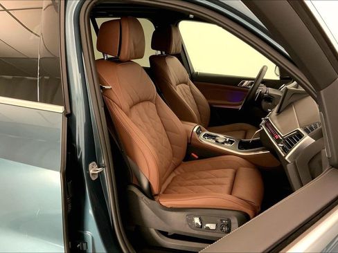 New 2026 BMW X5 xDrive50e w/ Climate Comfort Package image 7