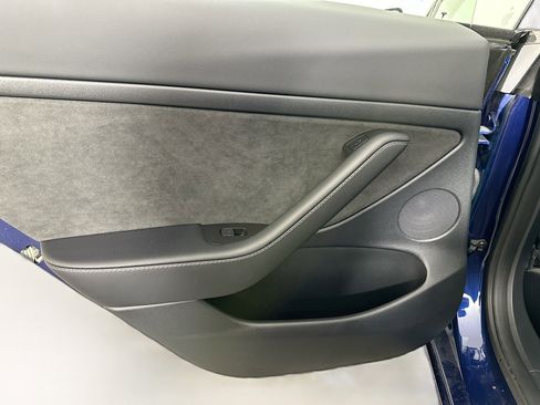 Used 2023 Tesla Model 3 Standard Range RWD image 26