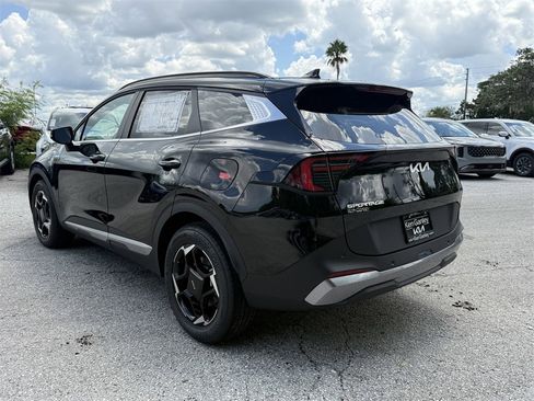 New 2026 Kia Sportage EX w/ EX Panorama Roof Package image 6