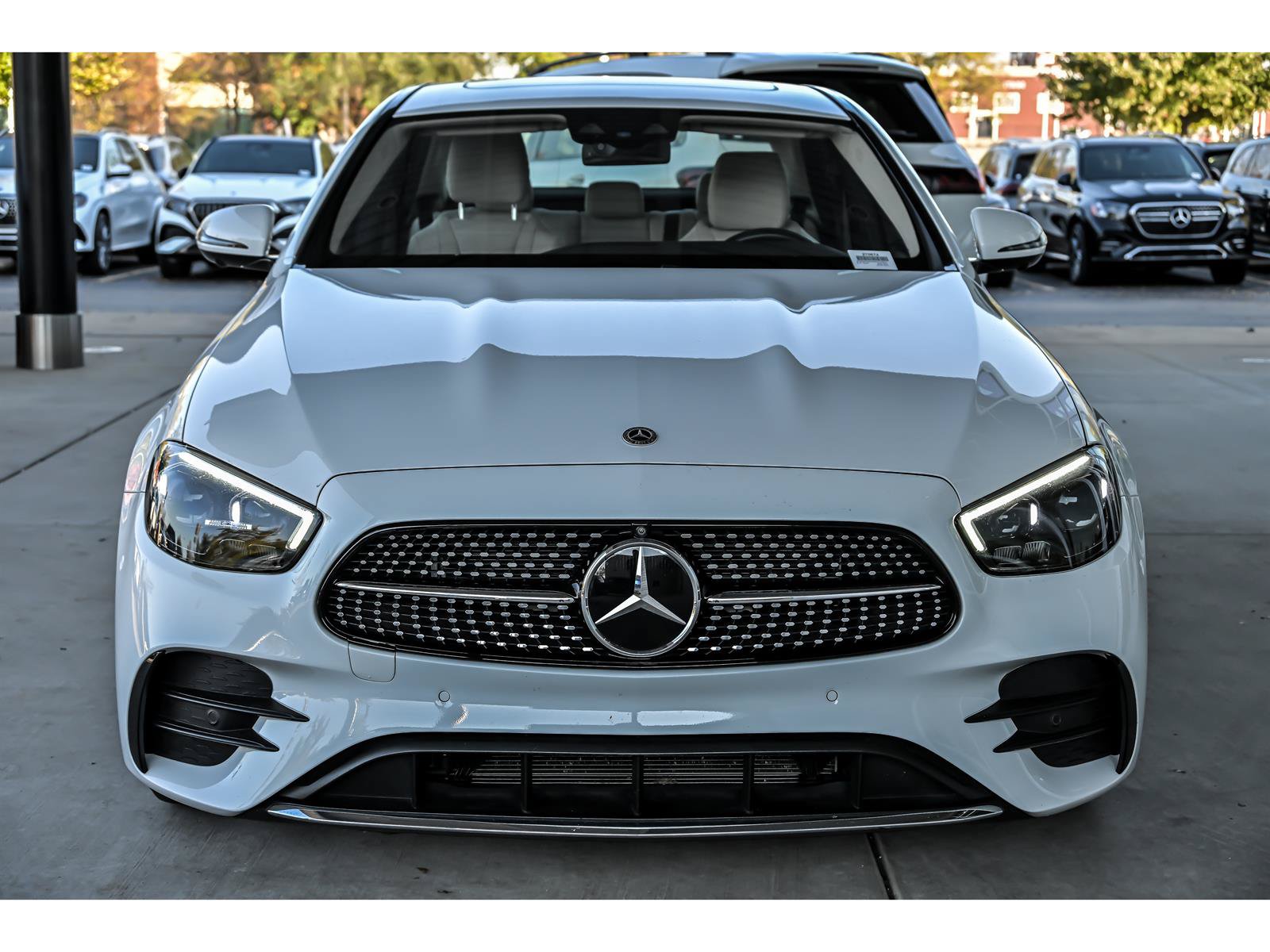 Certified 2022 Mercedes-Benz E 450 4MATIC Sedan image 4