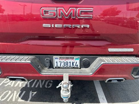 Used 2024 GMC Sierra 1500 Elevation w/ X31 Off-Road Package AWD/4WD image 5