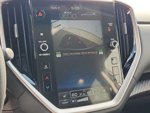 Certified 2025 Subaru Ascent Premium AWD/4WD image 17