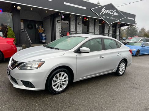 Used 2019 Nissan Sentra SV image 1