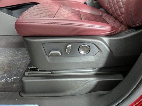 New 2026 Cadillac Escalade Luxury w/ Touring Package image 19