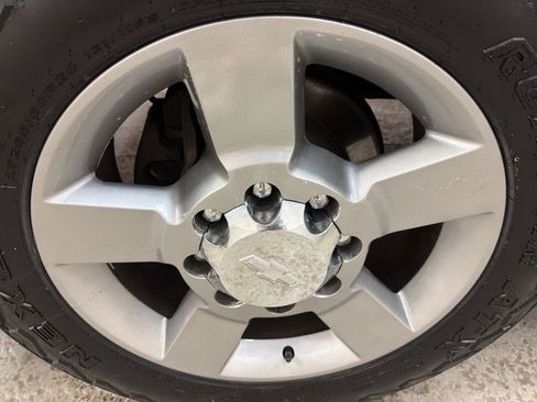 Used 2016 Chevrolet Silverado 2500 LT w/ All Star Edition image 35