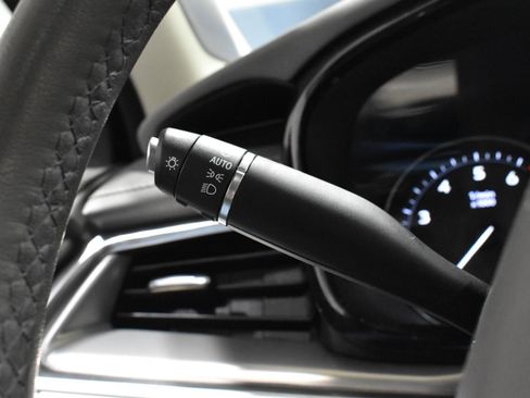 Used 2023 Cadillac XT5 Premium Luxury w/ Technology Package image 12