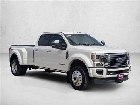Used 2021 Ford F450 Platinum w/ FX4 Off-Road Package AWD/4WD image 3