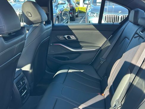 Used 2026 BMW 330i Sedan w/ Premium Package RWD image 30