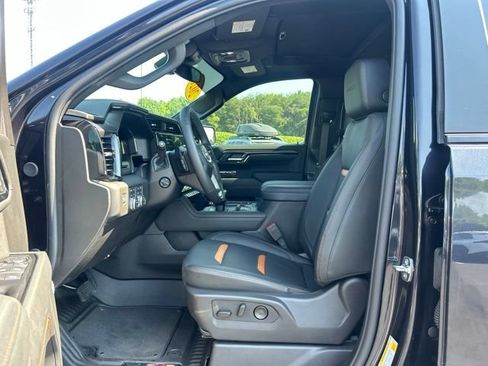 Used 2026 GMC Sierra 1500 AT4 w/ AT4 Preferred Package AWD/4WD image 15