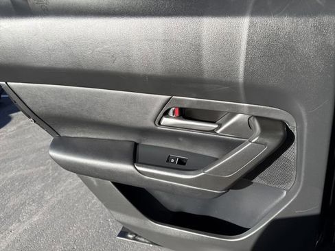 Used 2023 MAZDA CX-50 2.5 S w/ Preferred Plus Pkg image 10