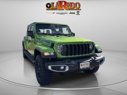 New 2025 Jeep Gladiator Sport