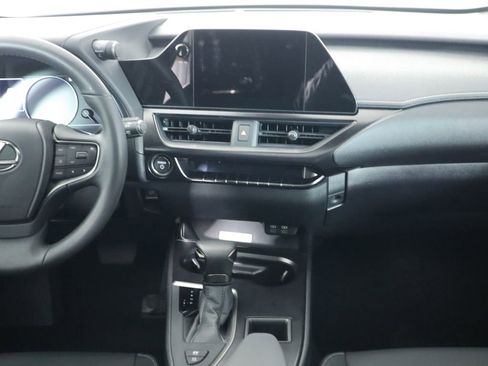 Certified 2024 Lexus UX 250h FWD image 14