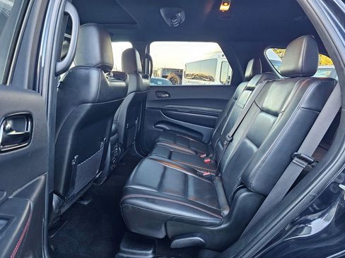 Used 2024 Dodge Durango GT image 13