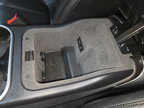 Used 2013 Porsche Cayenne GTS image 73