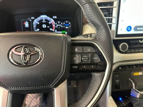 Used 2024 Toyota Sequoia Capstone AWD/4WD image 22