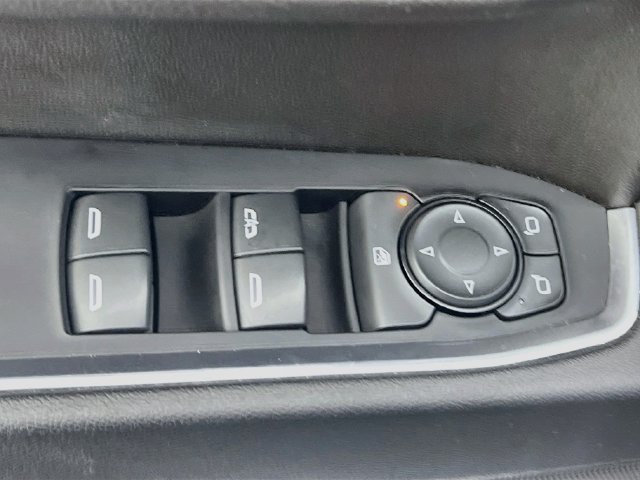Used 2024 Chevrolet Silverado 1500 LT AWD/4WD image 12