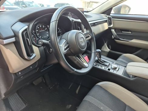 Used 2025 MAZDA CX-50 AWD 2.5 S w/ Premium Package image 7