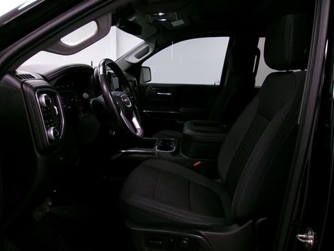Used 2020 GMC Sierra 1500 Elevation w/ Elevation Value Package image 7