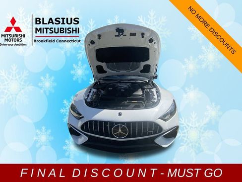 Used 2022 Mercedes-Benz SL 55 AMG 4MATIC w/ Driver Assistance Package image 61